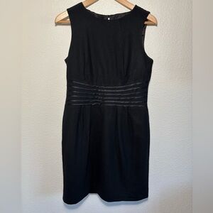 Banana Republic Wool Stretch Sleeveless Little Black Dress Size 10 | timeless